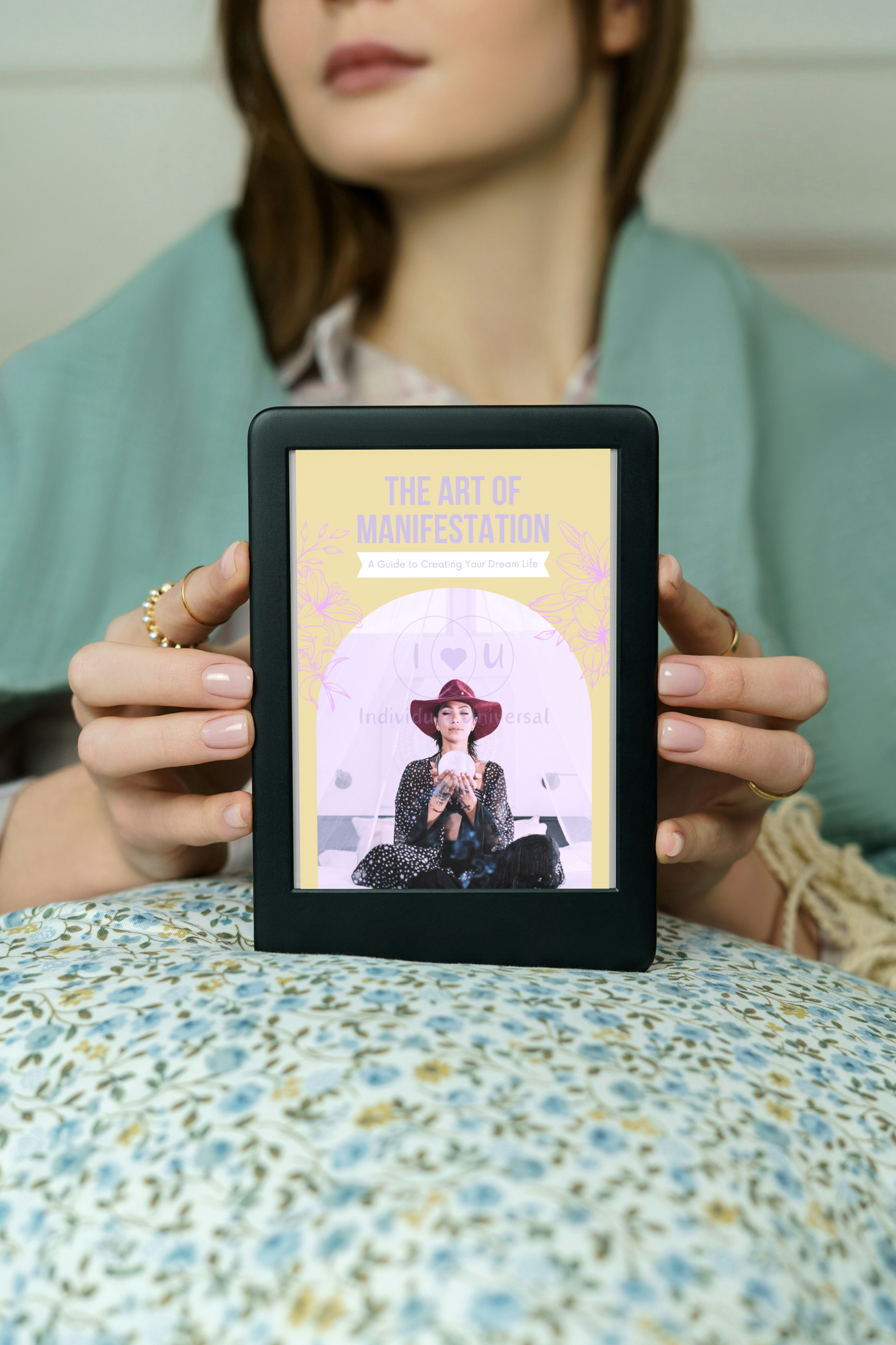 The Art of Manifestation - Manifest Your Dreams (E-Book + Printable Guide)